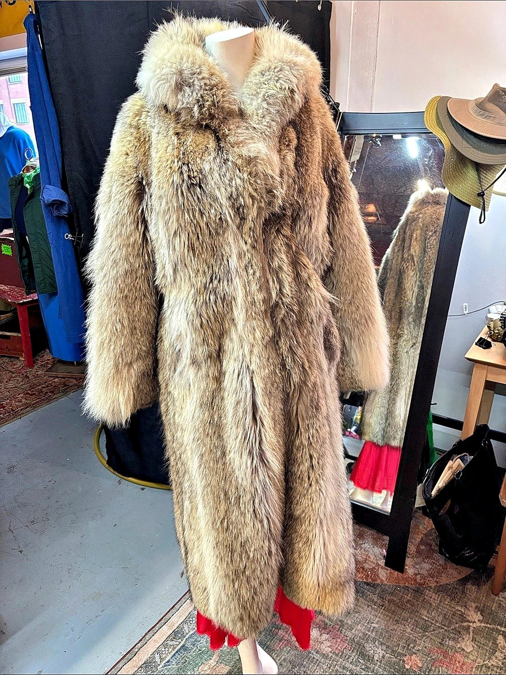 Vintage Racoon fur coat
